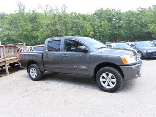 2009 Nissan Titan SE Crew Cab