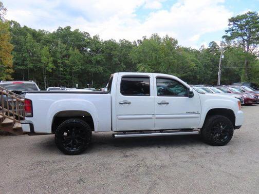 2008 GMC Sierra 1500 Denali Crew Cab