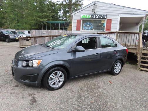 2012 Chevrolet Sonic 2LT