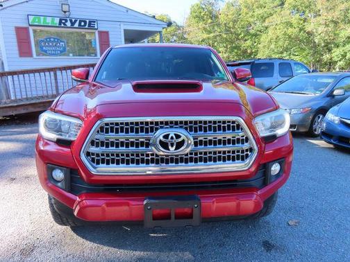 2016 Toyota Tacoma SR5