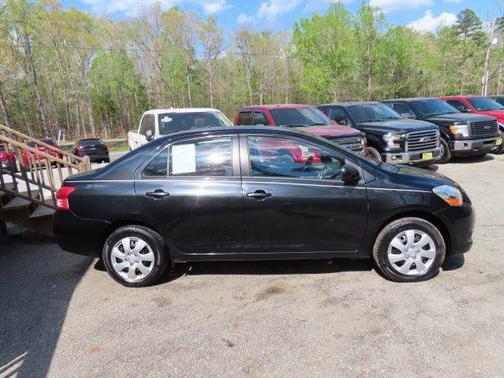 Black Sand Pearl 2008 Toyota Yaris Base