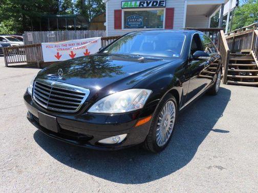 Black 2007 Mercedes-Benz S-Class S 550