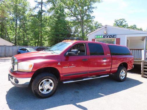 Red 2006 Dodge Ram 2500 SLT Mega Cab