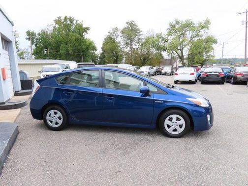 2010 Toyota Prius V
