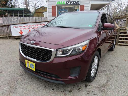 2017 Kia Sedona LX