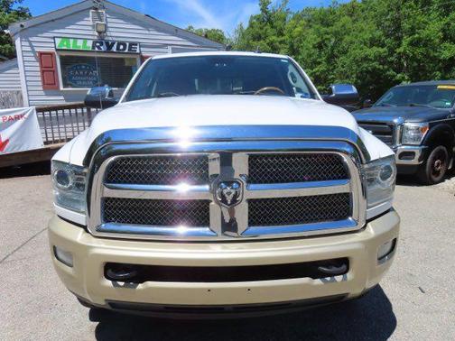 Bright White Clearcoat 2013 RAM 3500 Laramie Longhorn