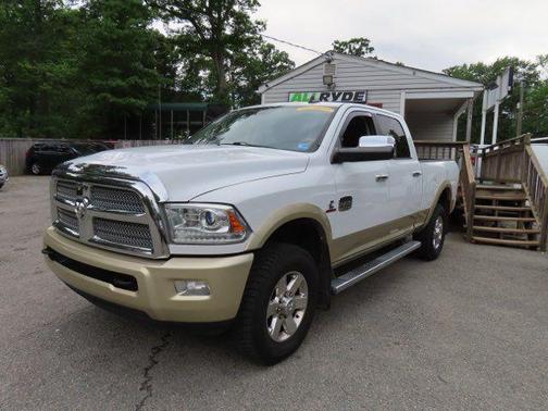 Bright White Clearcoat 2013 RAM 3500 Laramie Longhorn