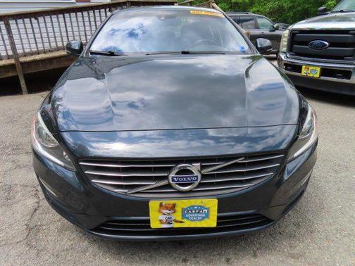 Blue 2015 Volvo S60 T5 Premier