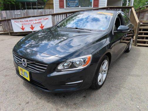 Blue 2015 Volvo S60 T5 Premier