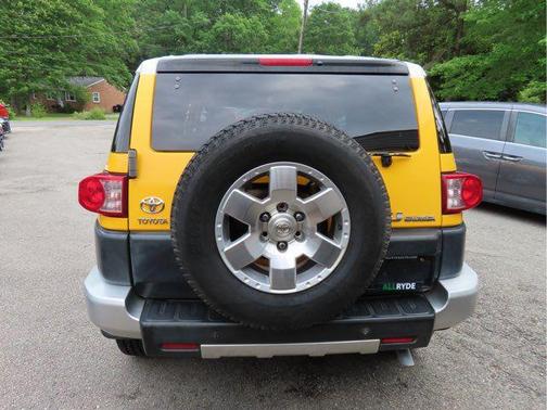 2007 Toyota FJ Cruiser Base
