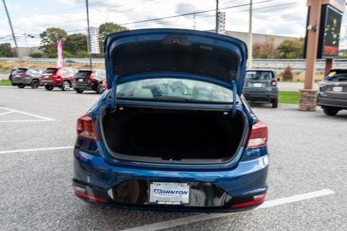 Photo 5 of 29 of 2020 Hyundai Elantra SEL