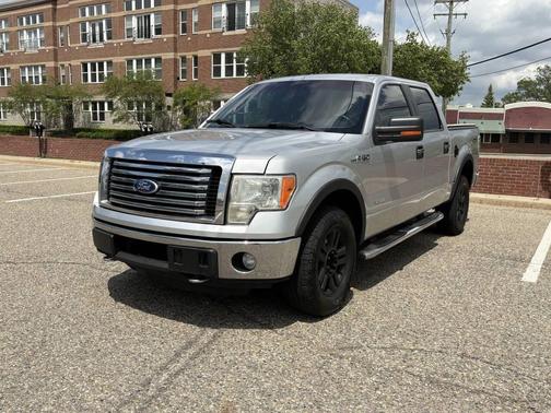 Ingot Silver Metallic 2011 Ford F-150 XLT
