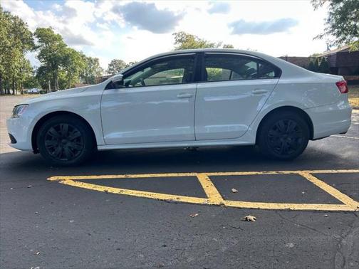 2014 Volkswagen Jetta Auto SE