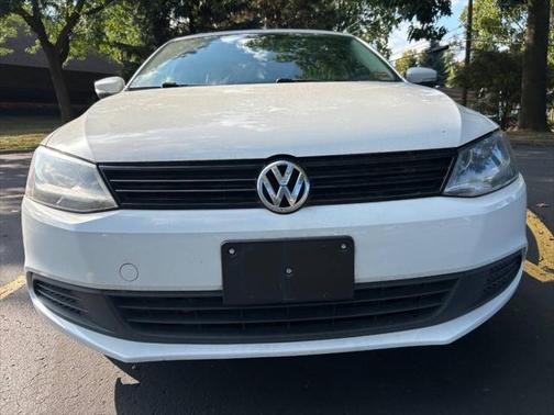 2014 Volkswagen Jetta Auto SE