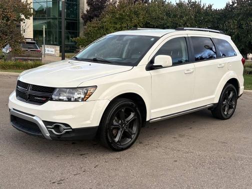 2018 Dodge Journey Crossroad