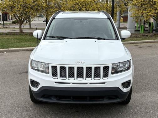 Bright White Clearcoat 2017 Jeep Compass High Altitude