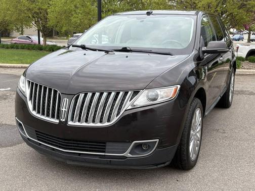 2013 Lincoln MKX Base