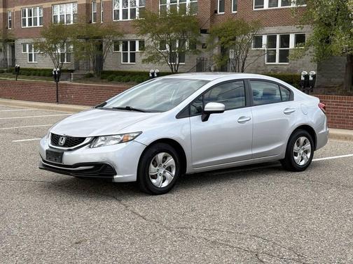 Alabaster Silver Metallic 2014 Honda Civic LX
