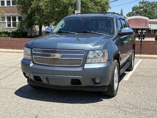 Imperial Blue Metallic 2011 Chevrolet Avalanche 1500 LT