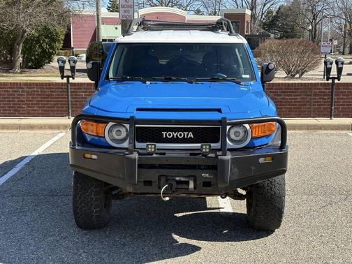 Voodoo Blue 2007 Toyota FJ Cruiser Base