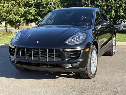 2017 Porsche Macan S