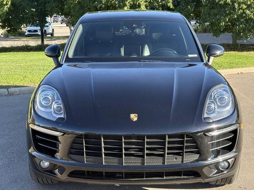 2017 Porsche Macan S