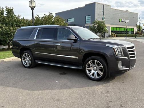 2015 Cadillac Escalade ESV Premium