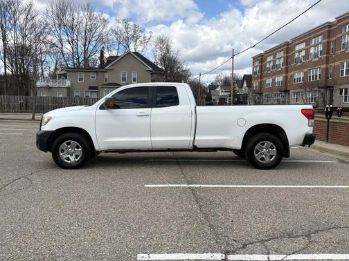 2010 Toyota Tundra Grade