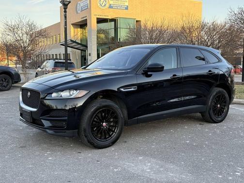 2018 Jaguar F-PACE 25t