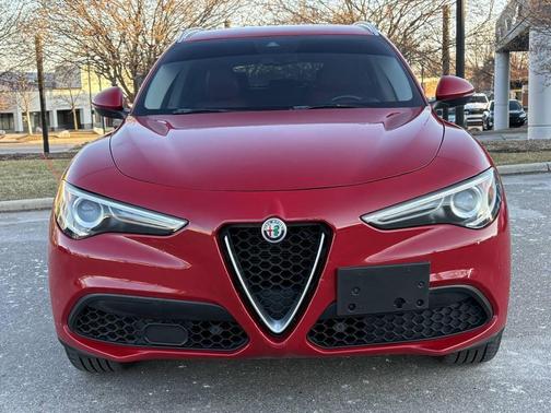 2018 Alfa Romeo Stelvio Base