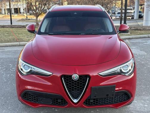 2018 Alfa Romeo Stelvio Base
