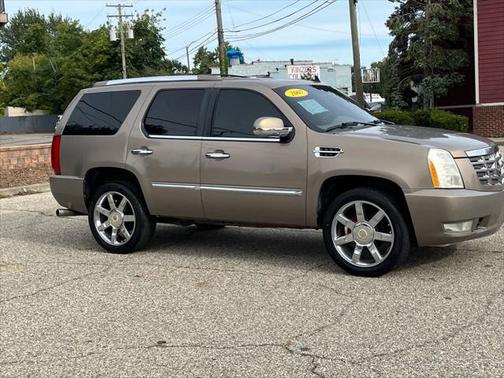 2007 Cadillac Escalade Base