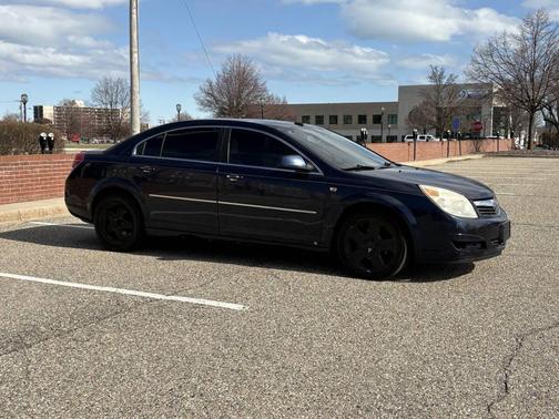 Carbon Flash 2008 Saturn Aura XE