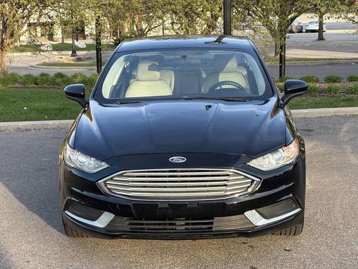 Shadow Black 2017 Ford Fusion SE