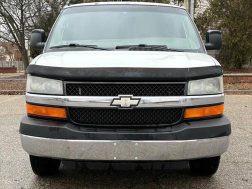 2008 Chevrolet Express 3500 LS Extended Wagon