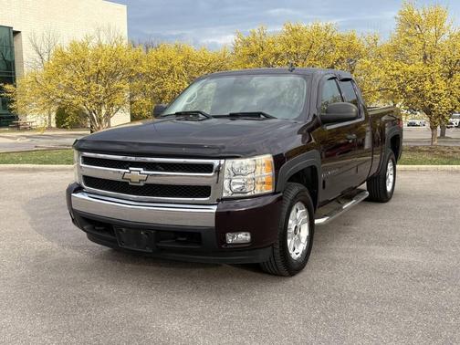 Purple 2008 Chevrolet Silverado 1500 LT1 Extended Cab
