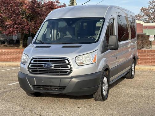 2015 Ford Transit-350 XLT