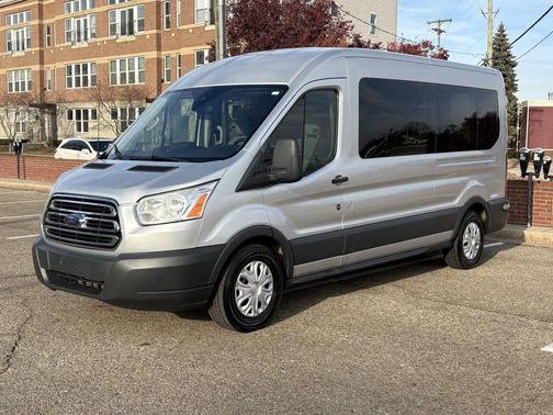 2015 Ford Transit-350 XLT