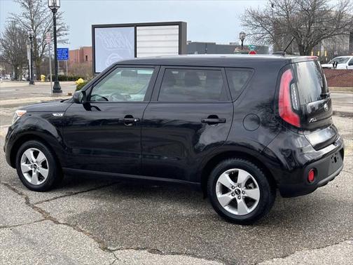 2018 Kia Soul Base