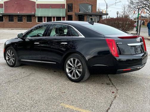 2017 Cadillac XTS Base
