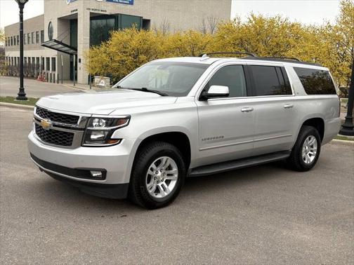 2016 Chevrolet Suburban LT