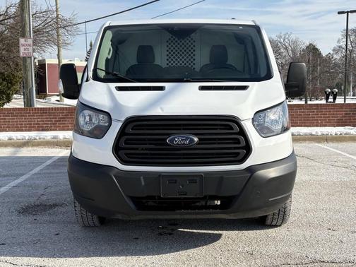 2017 Ford Transit-250 Base