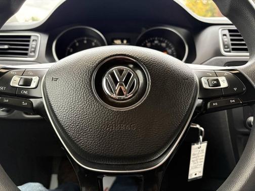 2017 Volkswagen Jetta 1.4T S