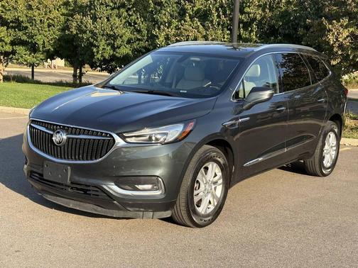 2018 Buick Enclave Essence