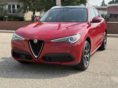 2020 Alfa Romeo Stelvio Ti Sport Carbon