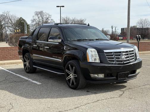 2008 Cadillac Escalade EXT Base