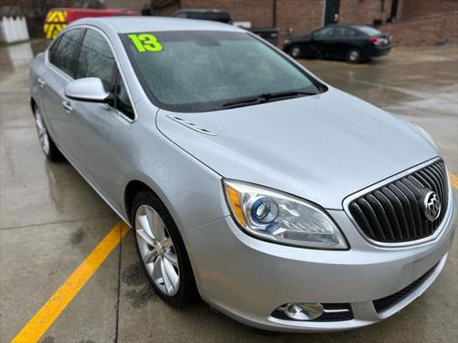 Quicksilver Metallic 2013 Buick Verano Base