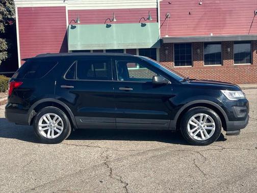 2016 Ford Explorer Base