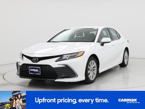 White 2022 Toyota Camry LE