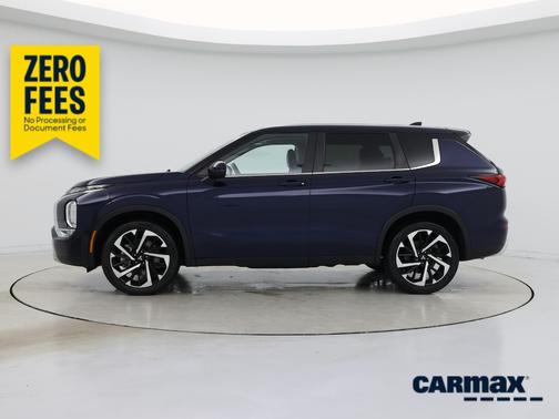 Blue 2024 Mitsubishi Outlander SE